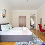 Vienna Stay Apartments Schoenbrunn